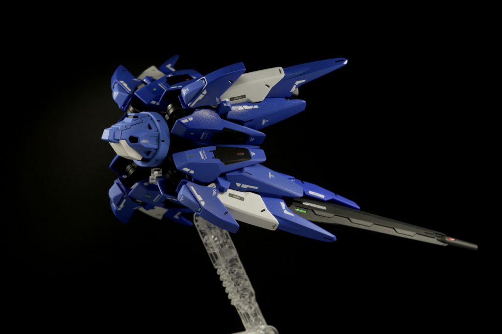 ▲アクセルレイトブースタープトレマイオスアームズを基部にテルティウムの脚を4つ取り付けています。シルエットが花のような感じとなりお気に入りです!