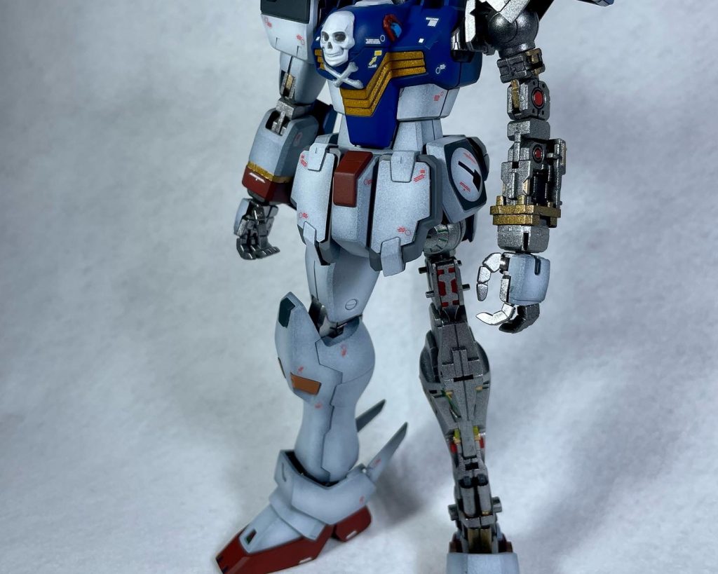 内部フレーム塗装は楽しいです。