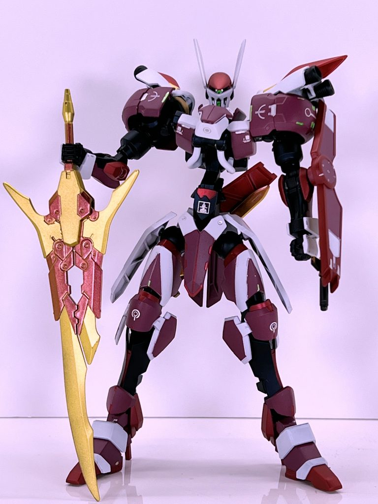 専用大剣はヴァイスシナンジュから流用して持たせました