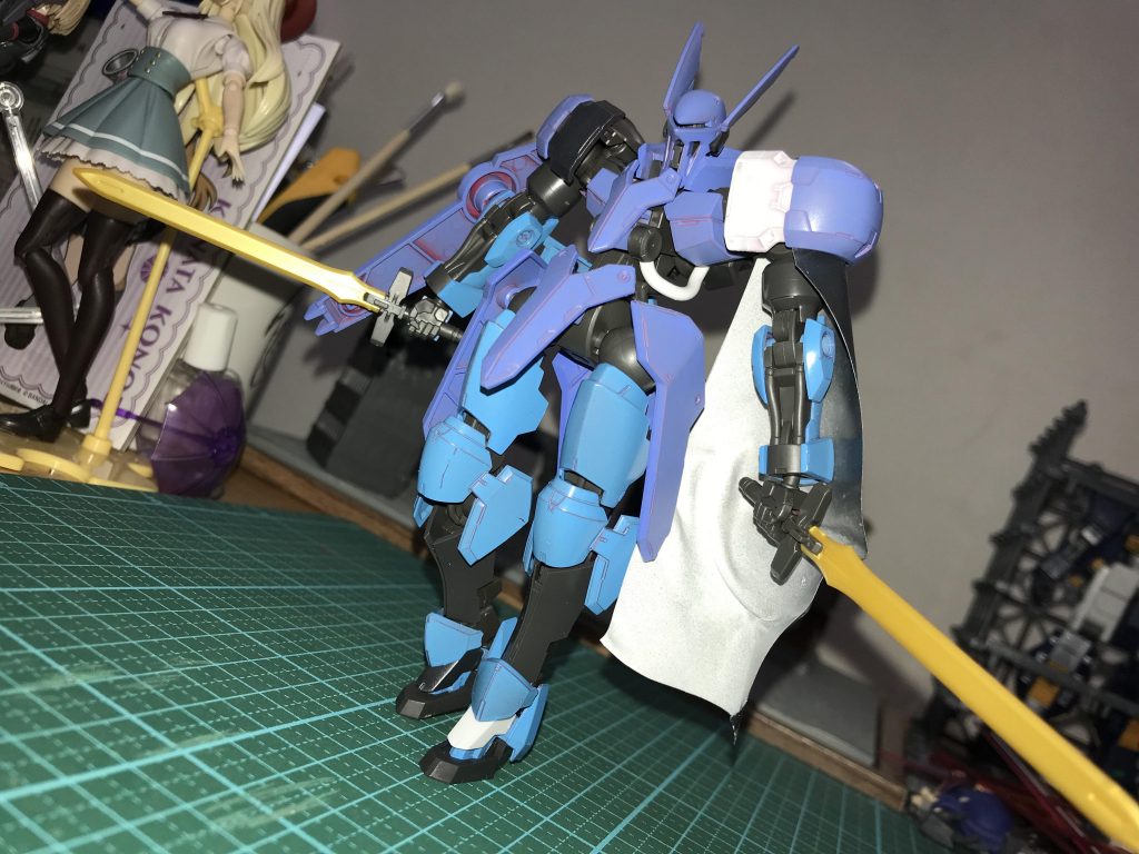 ヴァルキュリアブレード二刀流!マントの効果かとても強者感が出てお気に入り ラブライブ!キャラ専用ガンプラシリーズも投稿3作目となりました。また天啓が降りてきたらこういったガンプラを作っていきたいと思います。