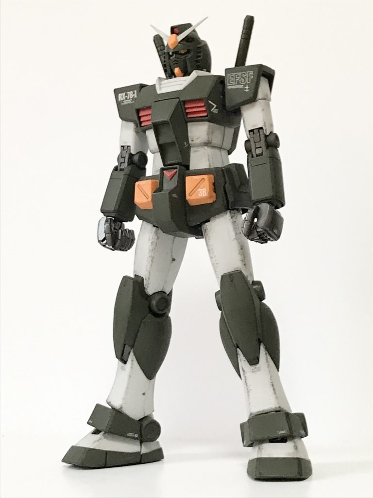 中のRX-78-1ガンダムです。