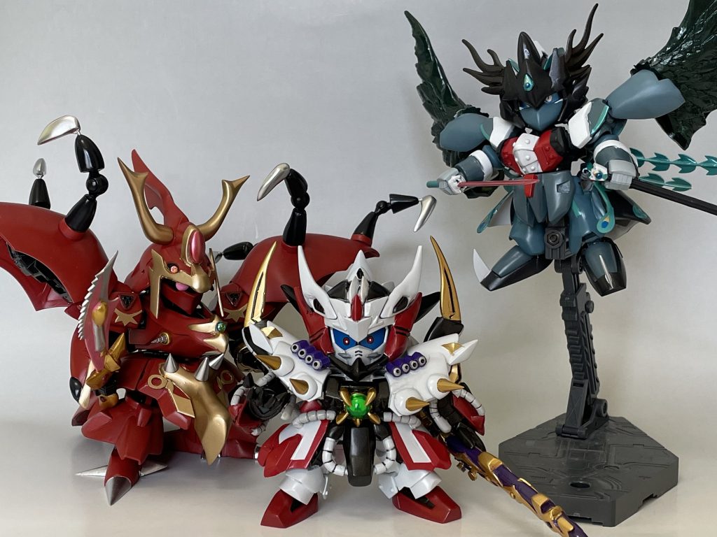 今まで制作した外伝の敵キャラたちと！