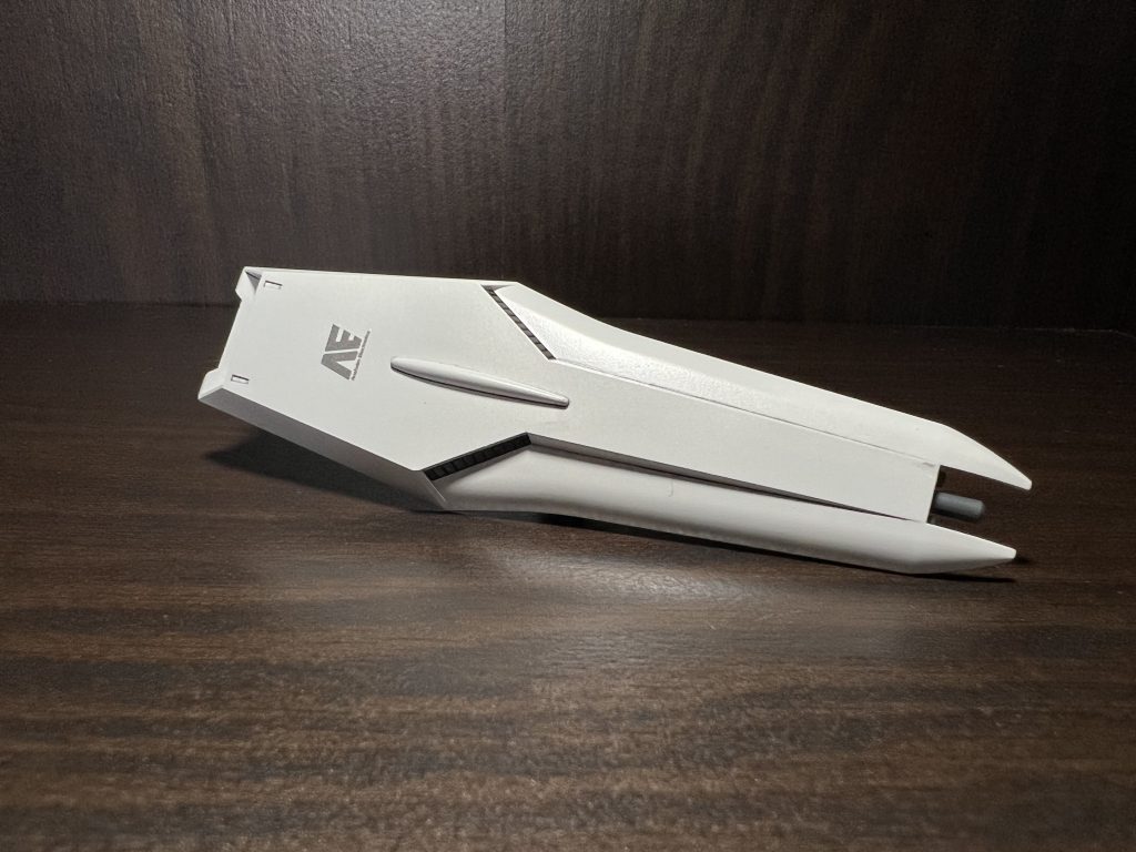 シールドも作ってますけど付けたら塗装剥がれる気がしたので付けてません