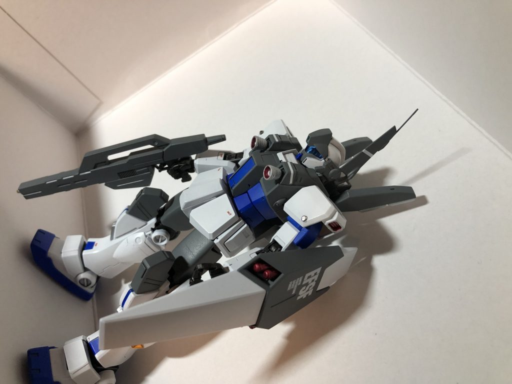 脚部延長してスタイル修正しています。