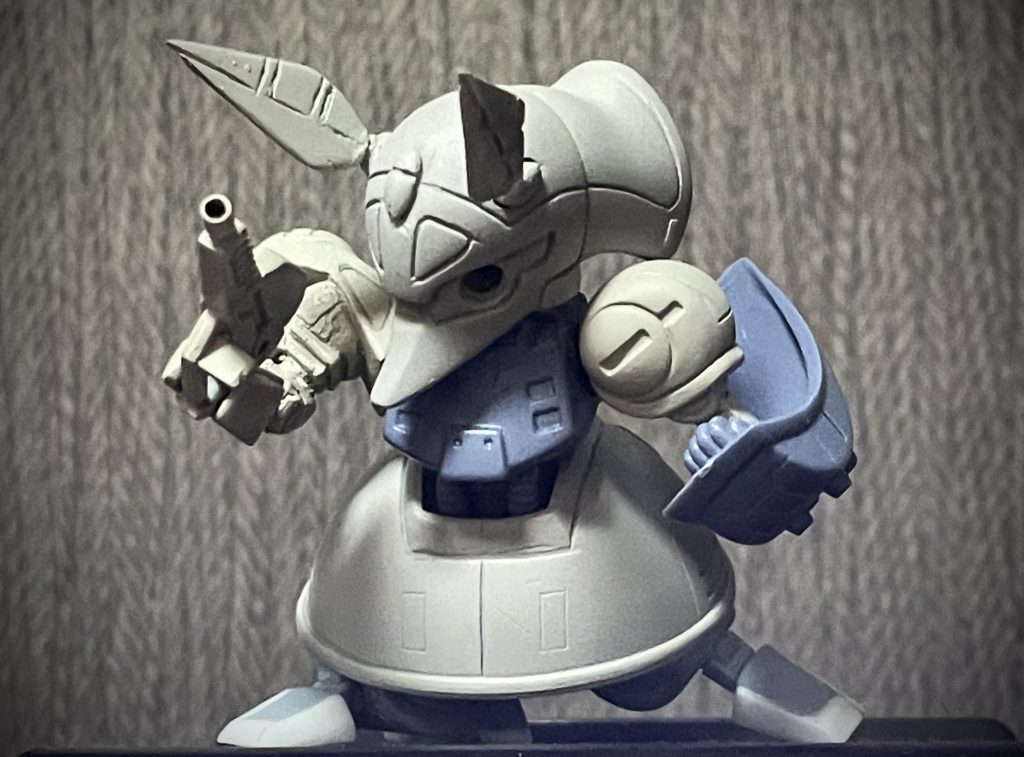 途中写真ですが腕をLジョイントにて可動化しました。