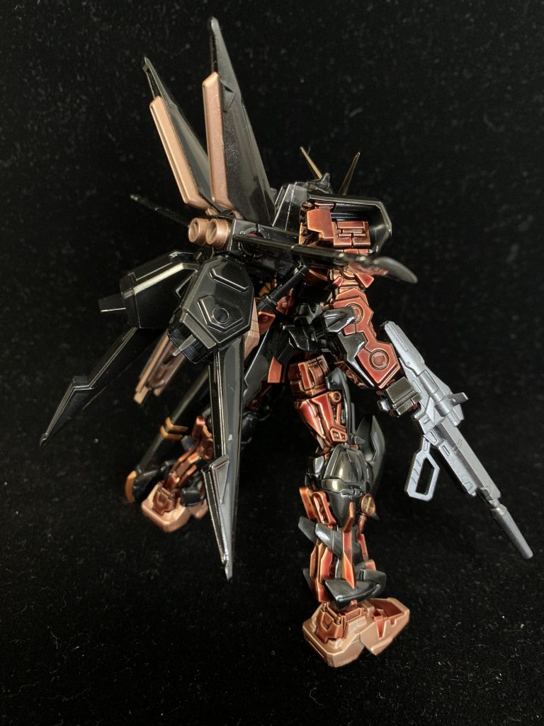 今回は色表現のお試しという事でいろいろ遊びつつ仕上げてみました。何かに使えたらいいなぁと思いつつ、出番あるのかな？という感じも・・・（特に血塗れ表現w）