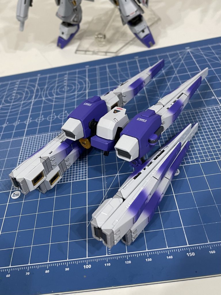 ダブルフィンファンネルユニット。