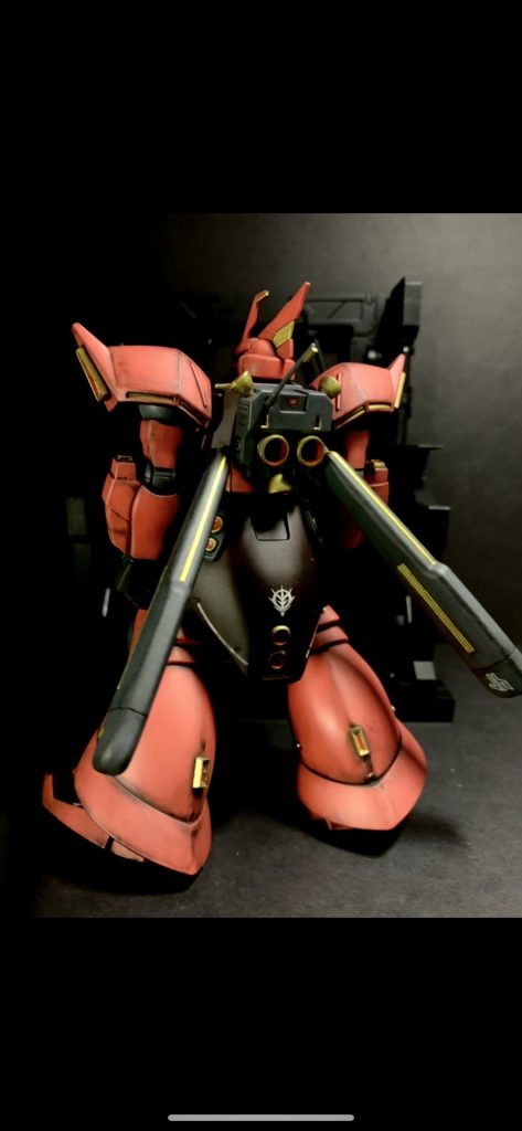 プロペラントタンクにもネイルシール。ふくらはぎ部分と腕部バルカンの排気口風にバーニアパーツを追加してみました。こちらはHIQパーツさんのをチョイス。初めて使ってみましたがら噂通り簡単にディテールアップ出来て満足^_^。