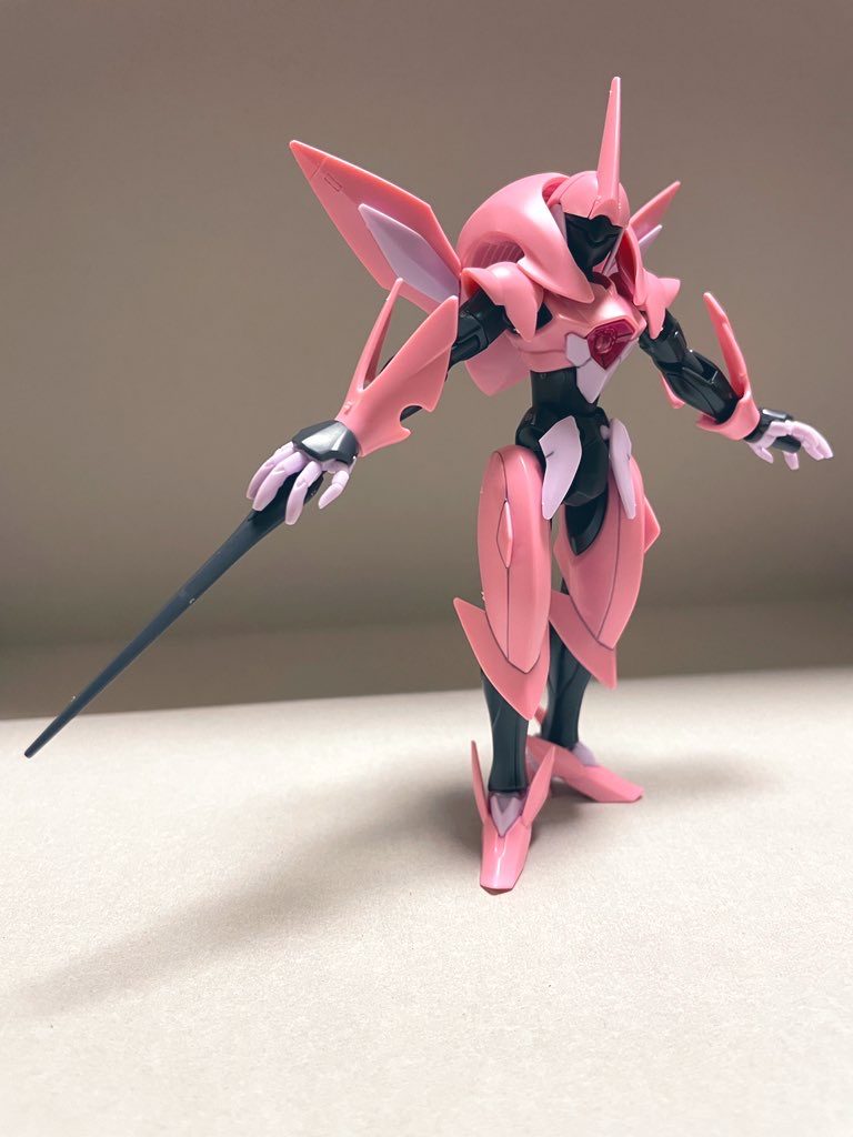 女の子が乗ってる機体だから作りがとても簡単で組み立てやすかったです。