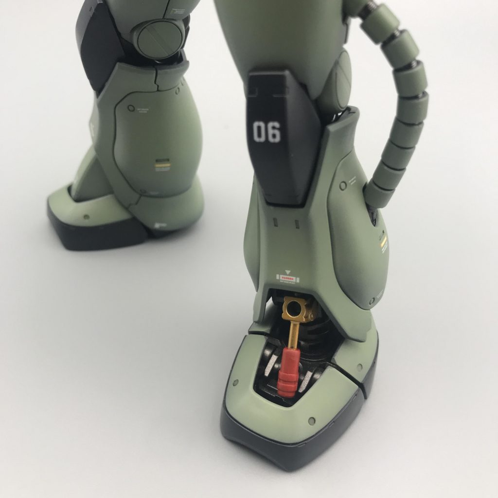 各部に赤を配してみました