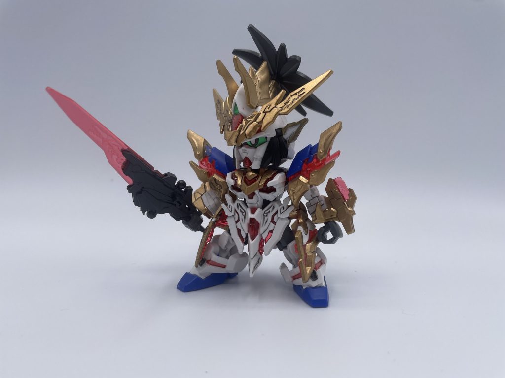 こちらは劉備ユニコーン。全てガンダムマーカーで塗装です。ゴールドは隠蔽力高くて比較的楽に塗装出来ましたがやはり細かい。。。！