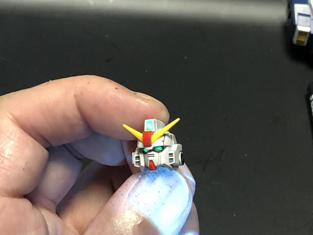 いつもの蛍光センサーとアンテナフラッグ切り。新しめのキットは顔が良い…