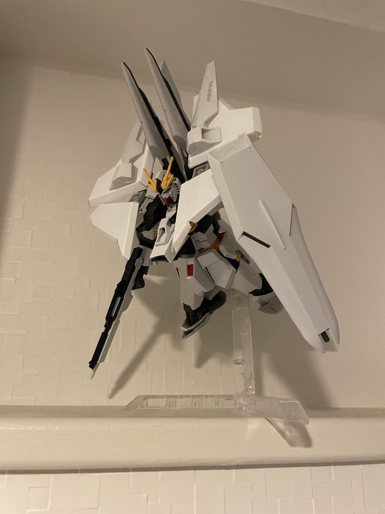 最後までご覧いただきありがとうございました!塗装については、トリコロールにしようか、νガンダムカラーにしようか迷っているのでまたの機会で...