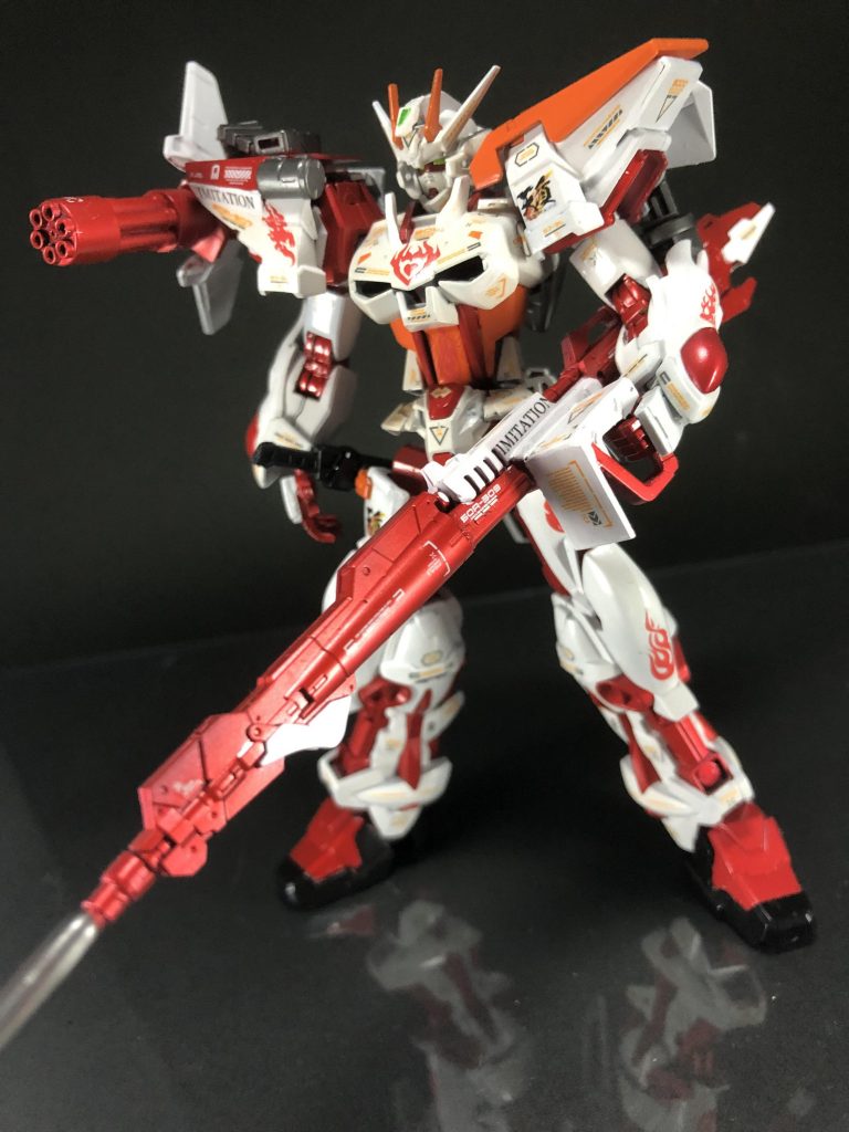 こちらが30mmのジャンクとデスティニーのライフルを組み合わせて作ったアグニ・イミテーションです!結構しっかりアグニっぽくできたと思いますイミテーションの意味は模倣品とかそういった感じです