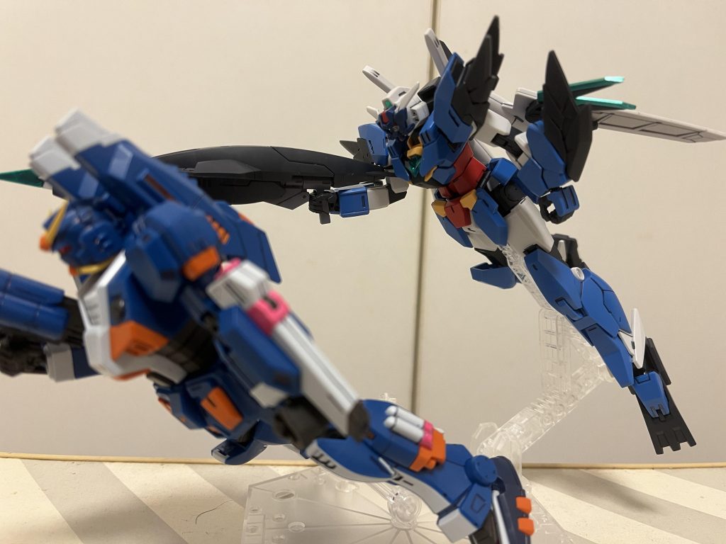 水中型ガンダムと一緒に！ヒロト君のソロ時代のミッションの移動中のイメージで。周りは海中だと皆さんの脳内で補正してくださいねw