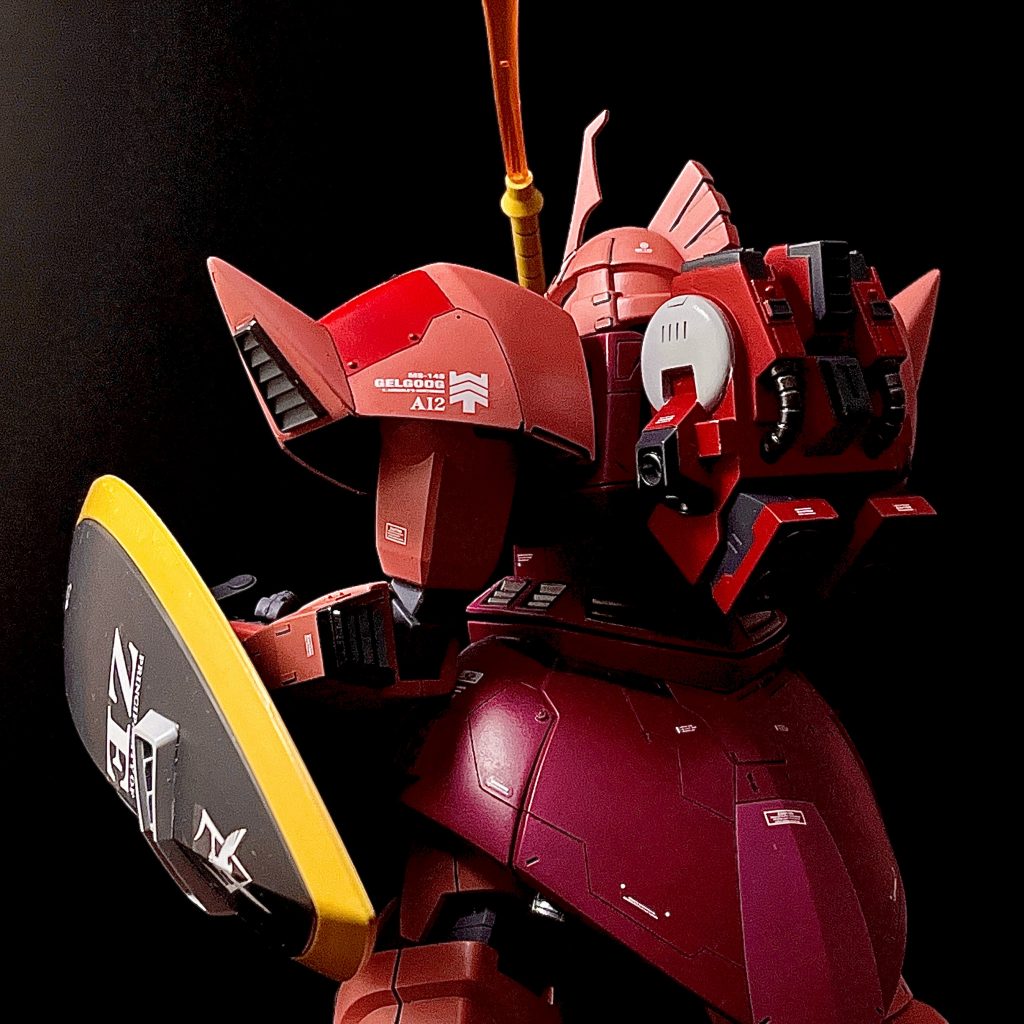 お尻のスカートもディテール追加。バックパックの色分けがお気に入り^_^