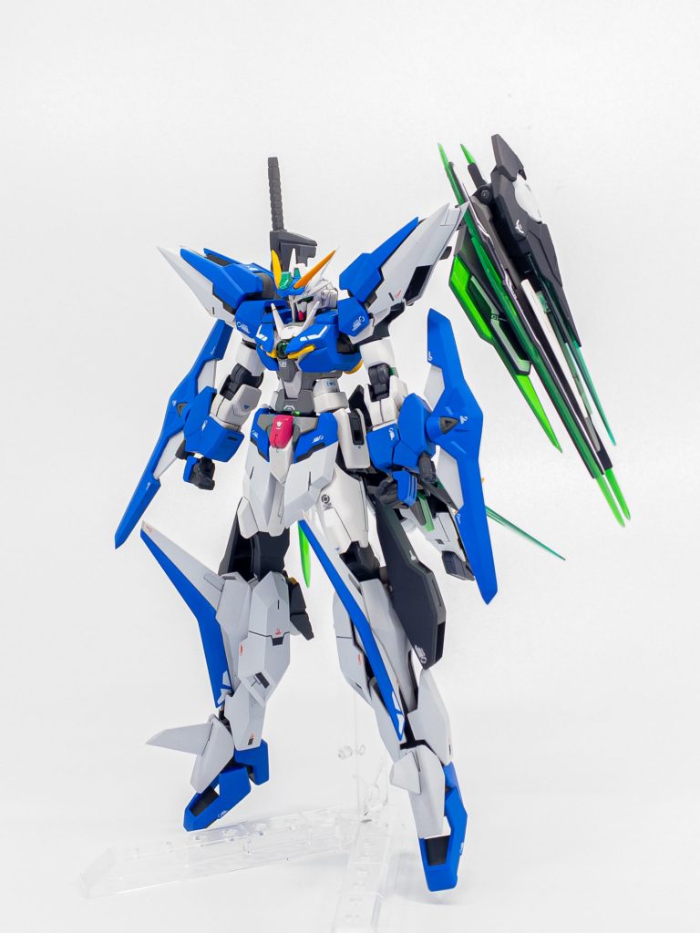 GNBW/SW(ソード)コア0ガンダムの近接格闘用バックウェポン