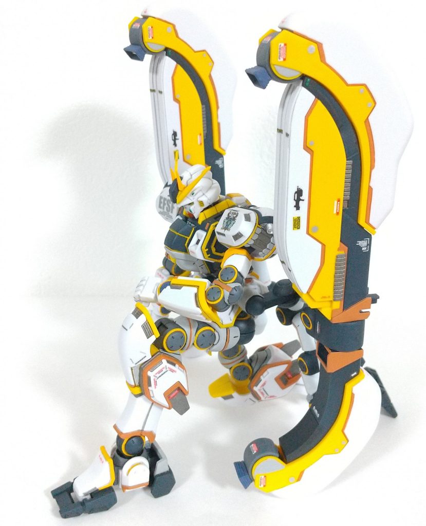 お馴染みのポーズ再現も、抜け目なく楽しんで。<製作関連>