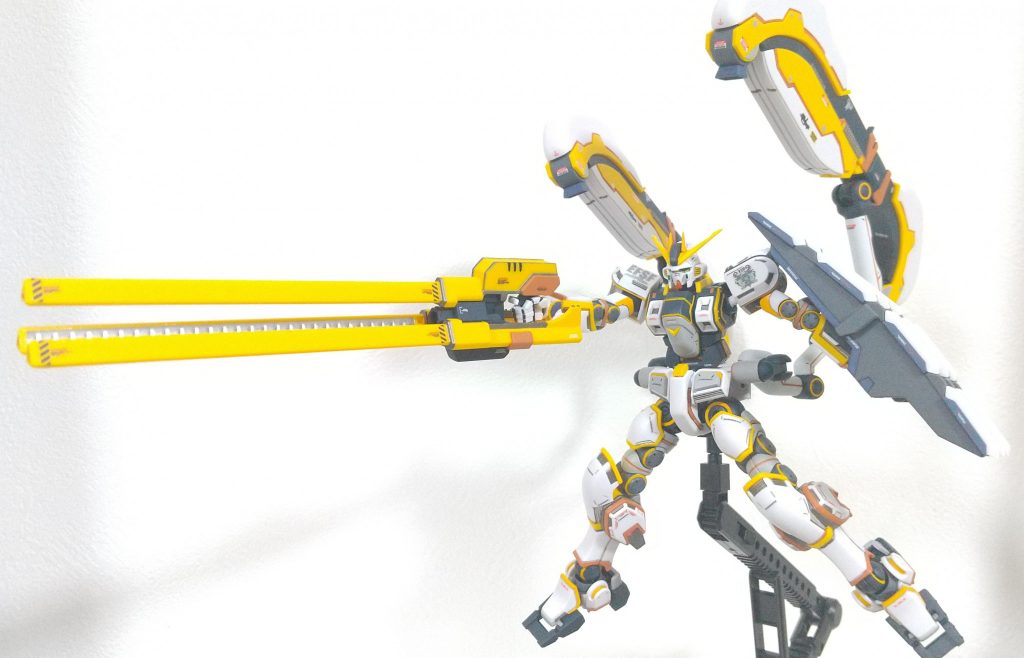 製作中は、もちろんジャズを聴きながら。水陸両用ガンダム、かっこよw