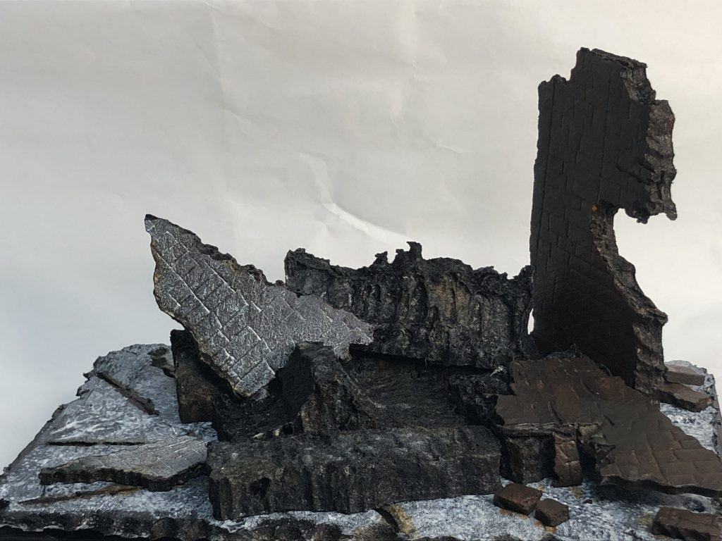 アクリル塗料と、ウェザリングカラーで数時間ジオラマ作成でした。何も難しいものは使わず、スチロール、はんだごて、塗料のみで作成！こちらはおまけです。