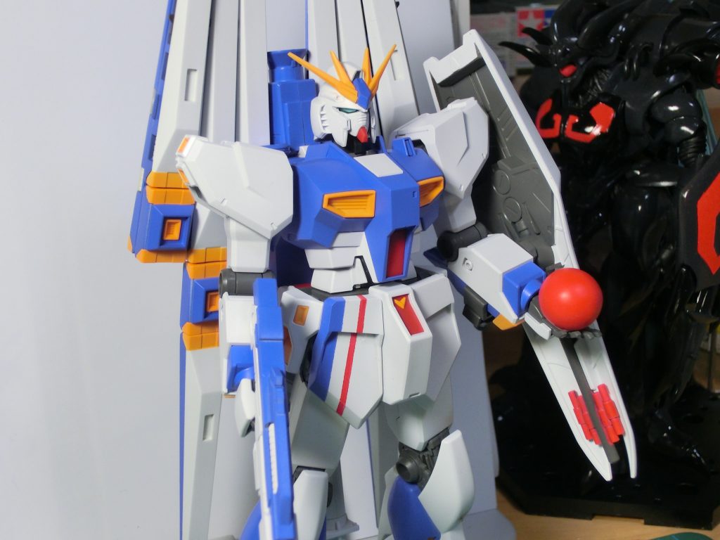 HGUCのファンネルを両方背負えるようにしました