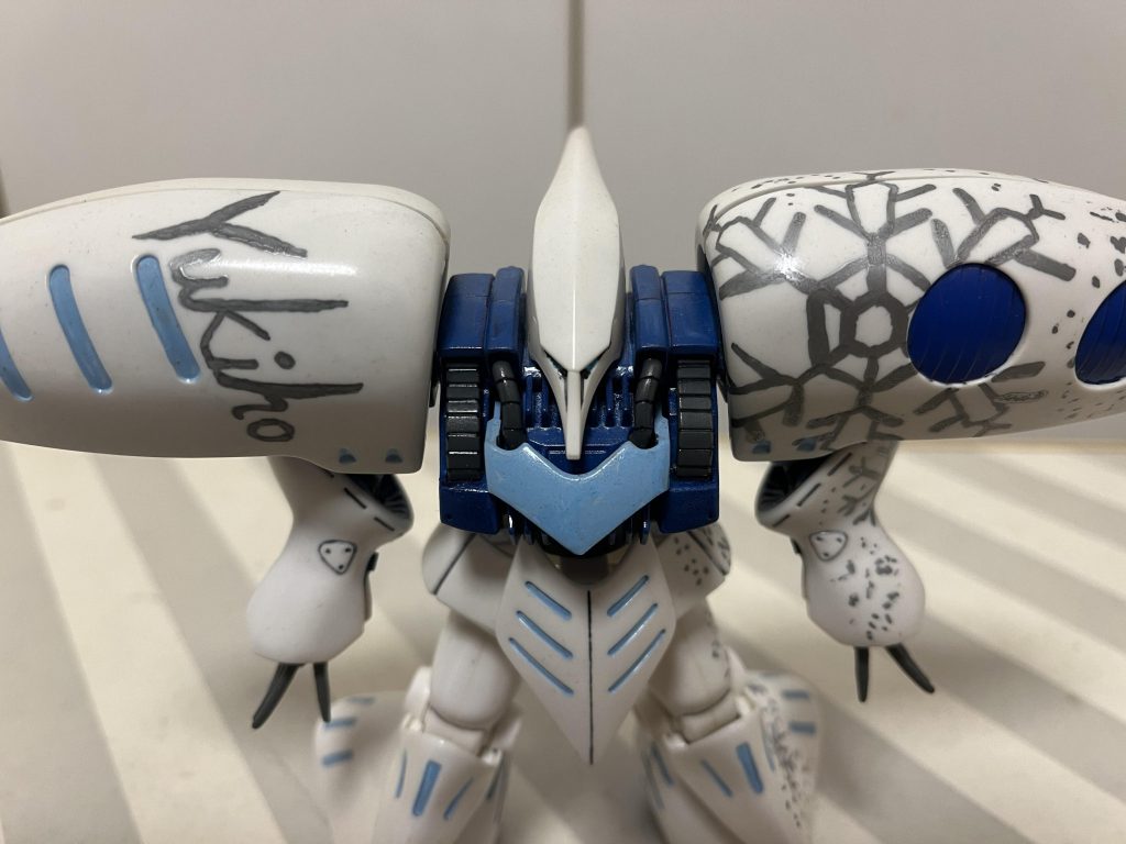 右肩は雪歩のネームをマーキング。もちろん手書き。これは割と気に入ってはいますw