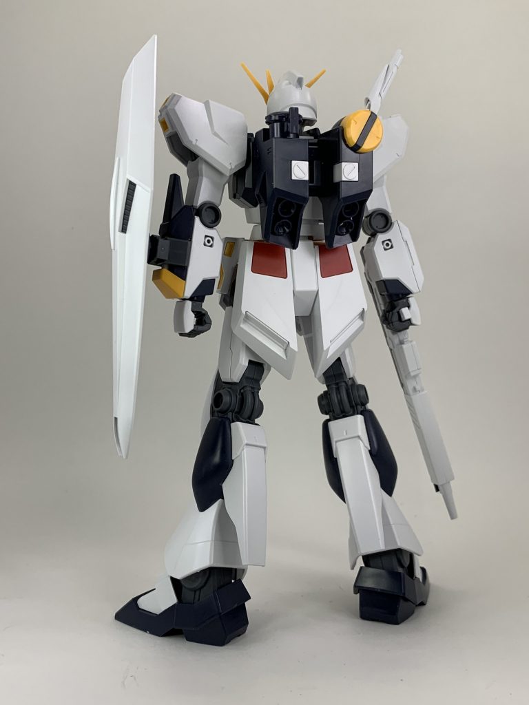 EG νガンダム–3枚目/制作者：チロシ課長