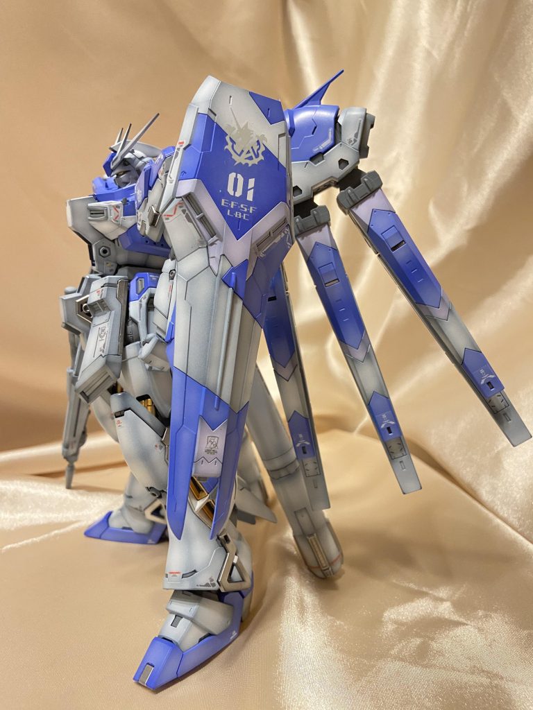 RG HI-νガンダム–2枚目/制作者：姫パパ