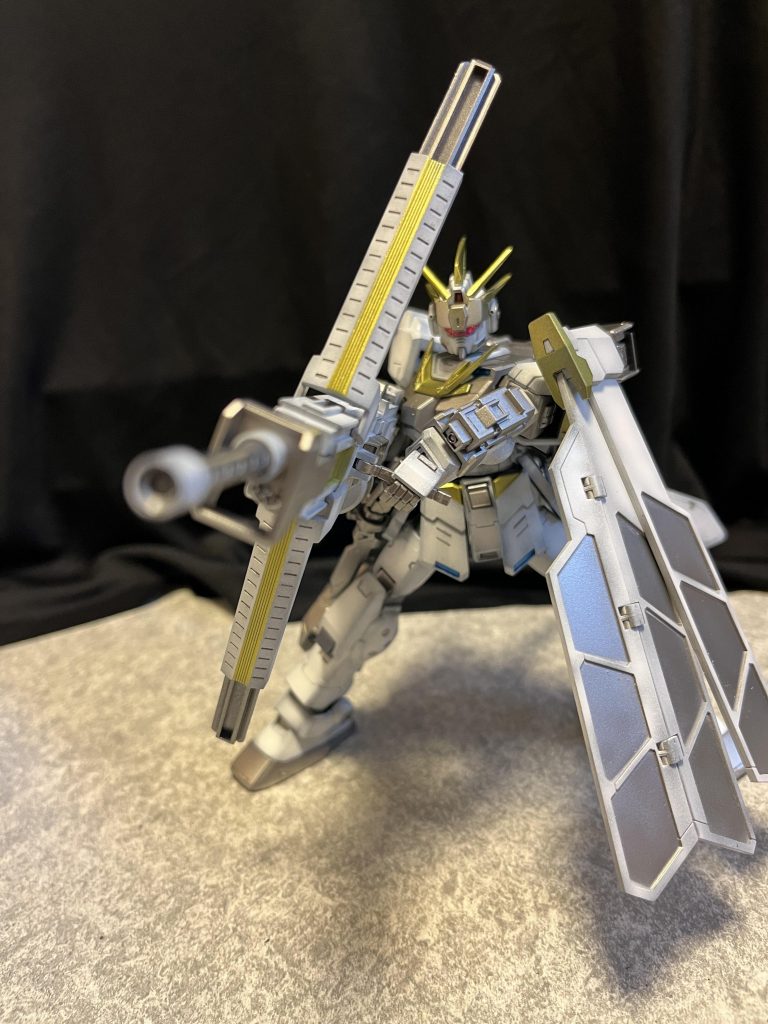 白き使徒–2枚目/制作者：不満足