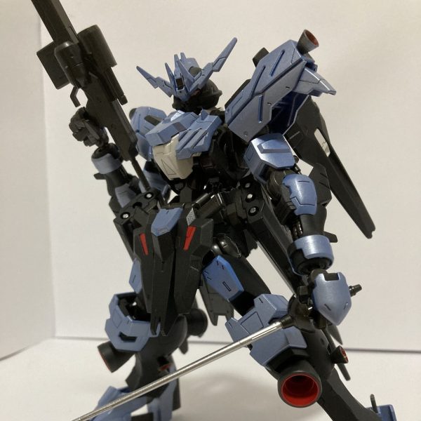 1/100  ガンダムヴィダール