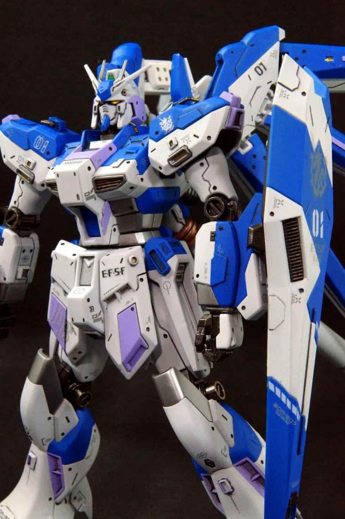 HGをディテールアップ「Hi-νガンダム」増加装甲など–4枚目/制作者:とおる