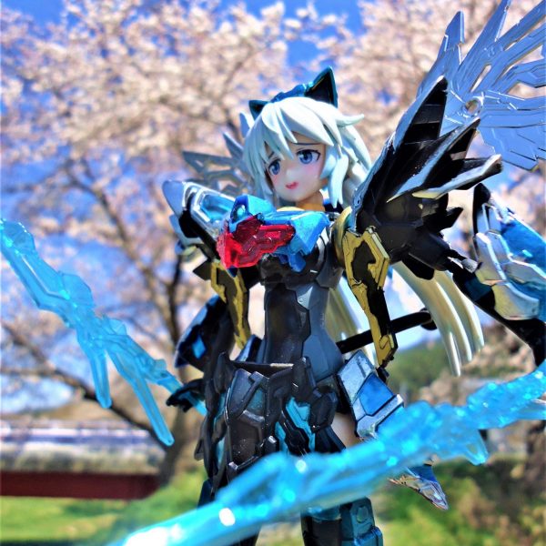 桜前線到来‼桜舞い散る地に　曹操ウイングガンダム娘降臨？（笑）