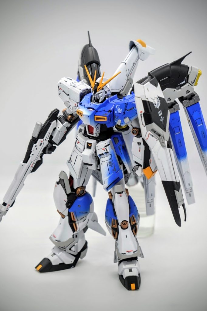 RG Hiνガンダム–2枚目/制作者：yacchin