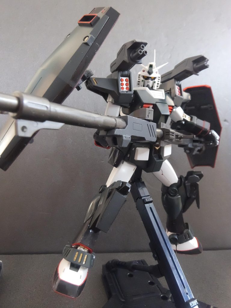 MGなので何とか構えられます(-_-;)