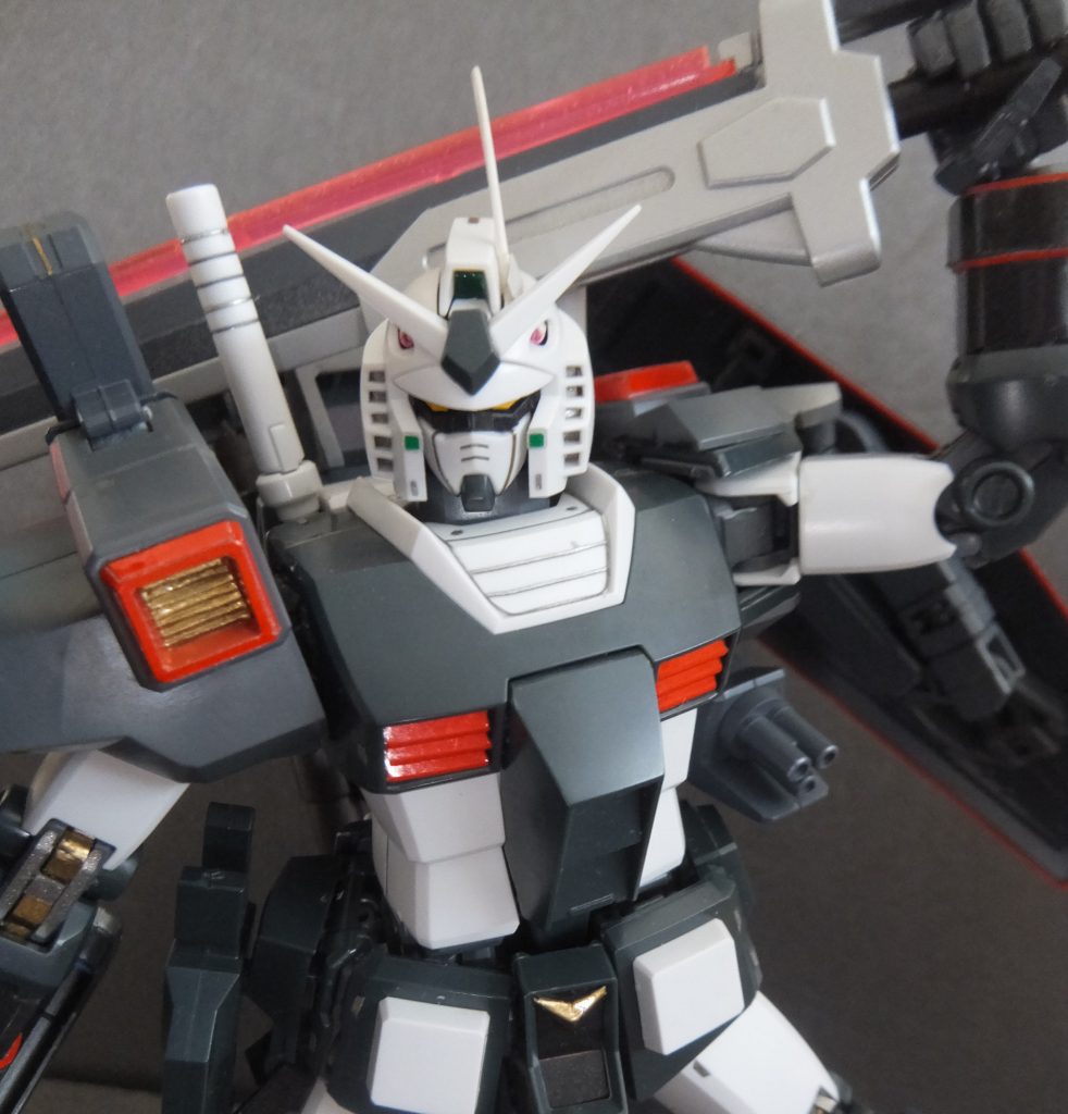 アンテナは自作です(熱で伸ばしでカット)