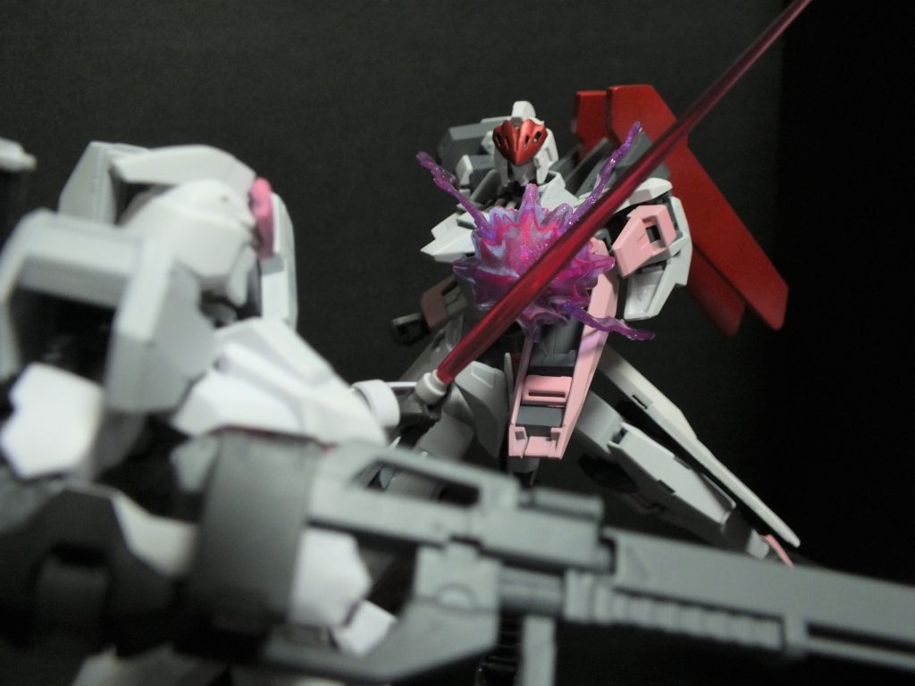 プライマルプリンセスMk-ⅠSR2後期型(製作者専用機)と。製作者に勝ち目はありません。