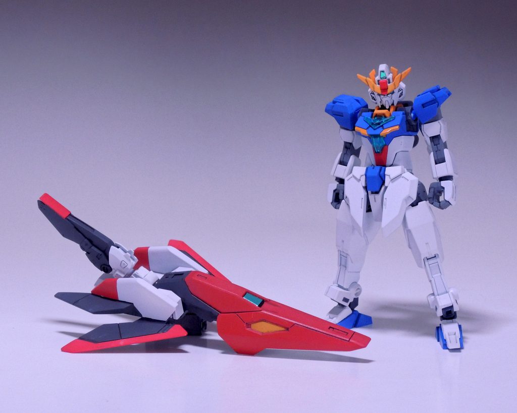 コアガンダムⅡ改めコアZガンダム&コアウェーブシューターテールスタビライザーはビルダーズパーツからコアガンダムⅡの顔はアゴを尖らしてゼータっぽいアンテナをプラ板で追加