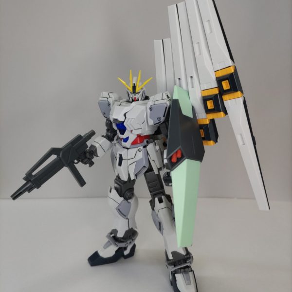 ナラティブガンダムＦ装備