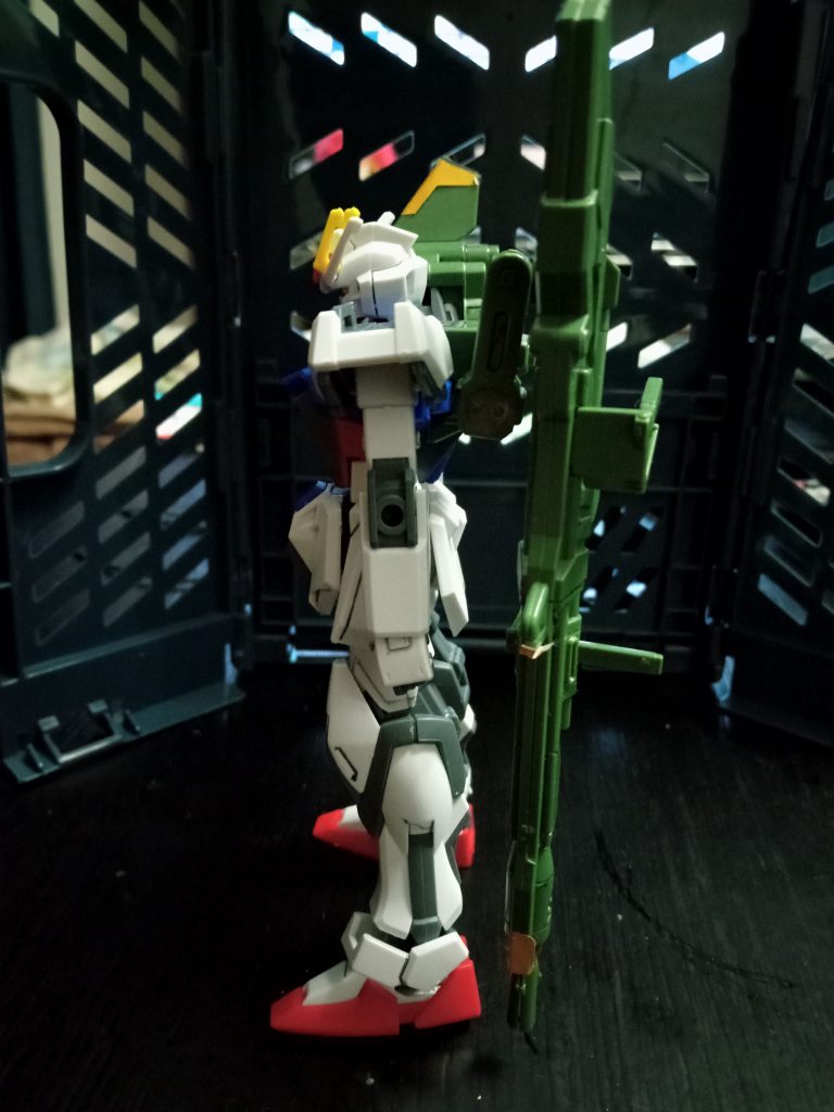 ランチャーストライカー装着の左側