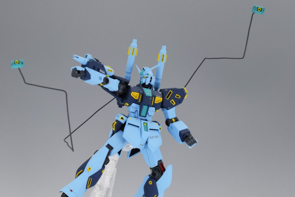 デザインワイヤーを使ってどんな方向角度長さにでも射出できます