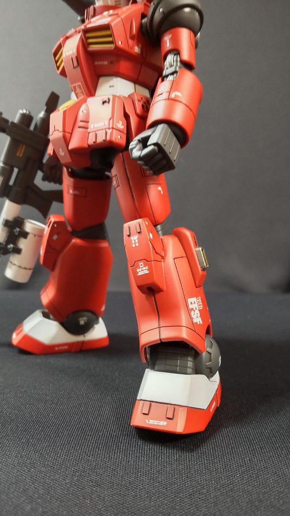 膝をEGガンダムから移植ですかなり手こずりました(^_^;)