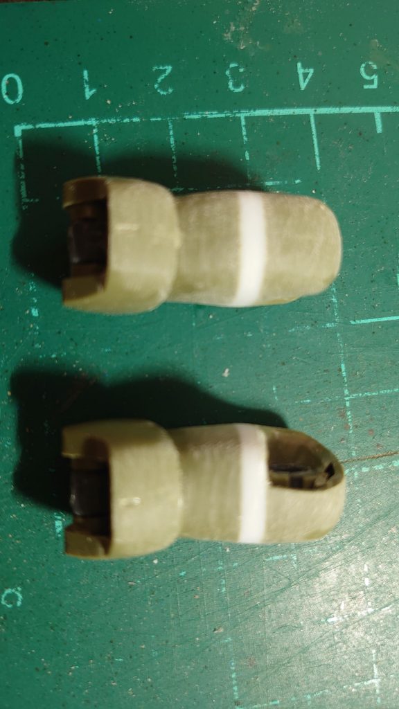 腿を延長してロール軸確保で削り込みました