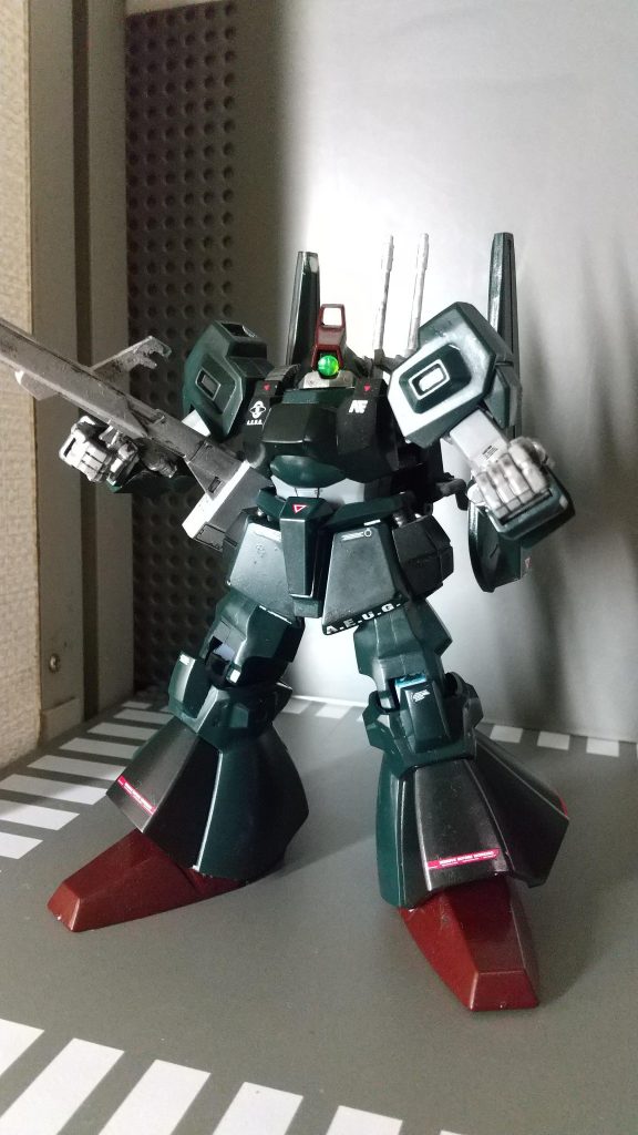 バトオペの勝利画面みたいな感じで