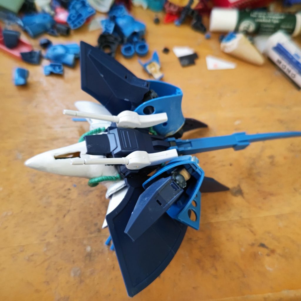 もちろん変形しますよー動画でどうぞー