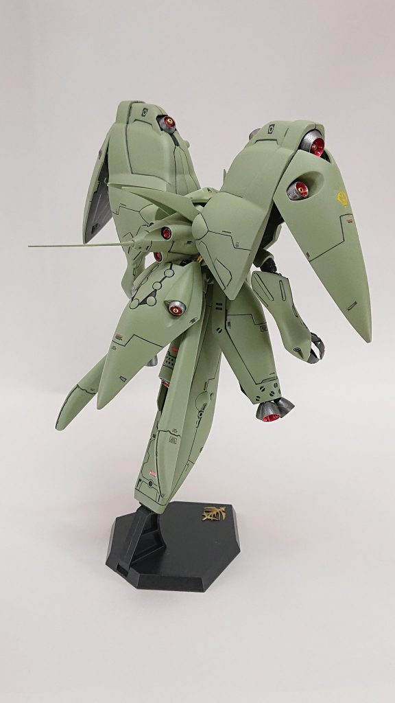 背中のアンテナ？は劣化で折れてたので細く＆長く作り直してみました。