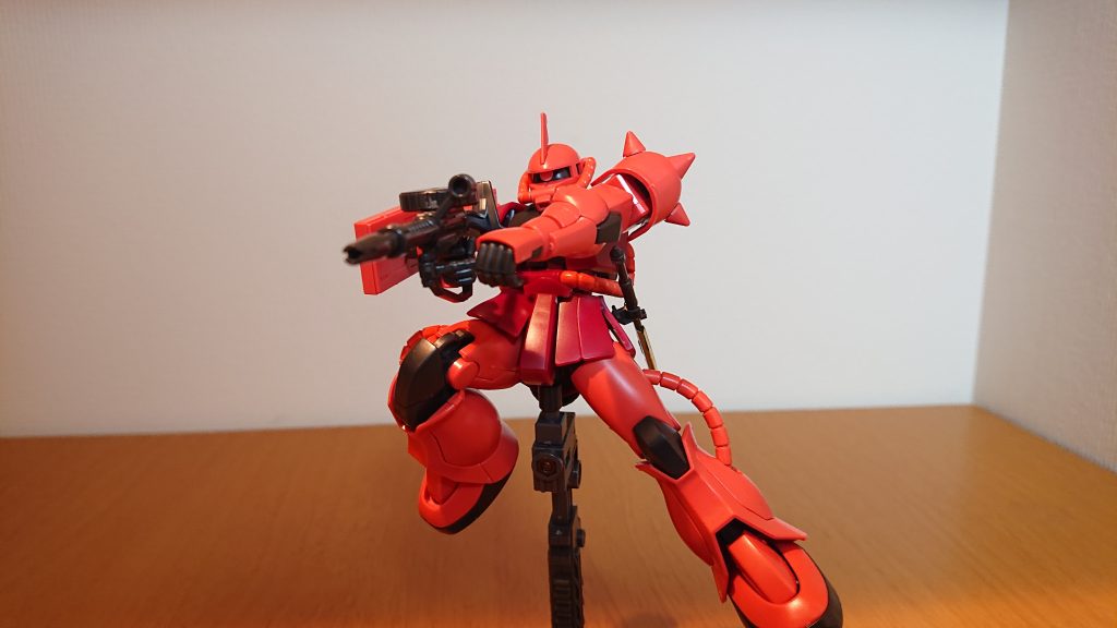 HG シャア専用ザクⅡ–4枚目/制作者：刺身オレンジ