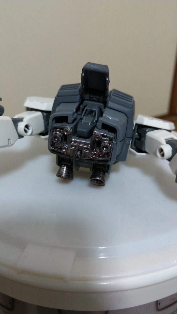 コアファイターもG-3カラーに塗り替えたのですが、ガンダムに差し込んだら抜けなくなりましたwww入れ込む前に撮れば良かったなぁ〜……(´・ω・`)