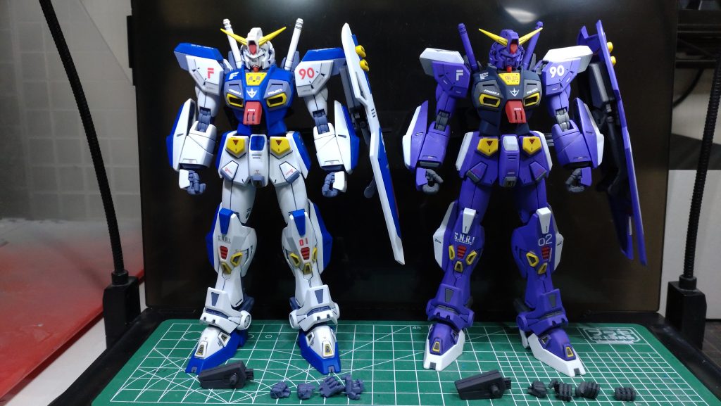 正面から胸部のA.RとC.Aはこのサイズを探すのが大変でした。