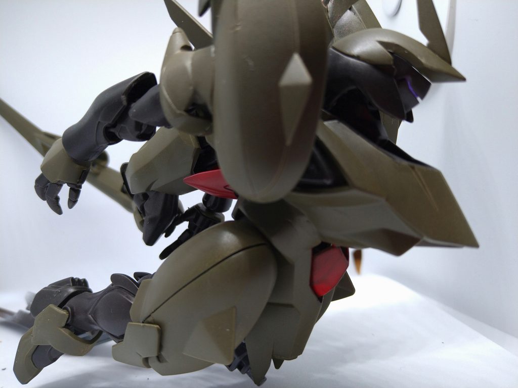 センサー部分のパープルが地味にポイント