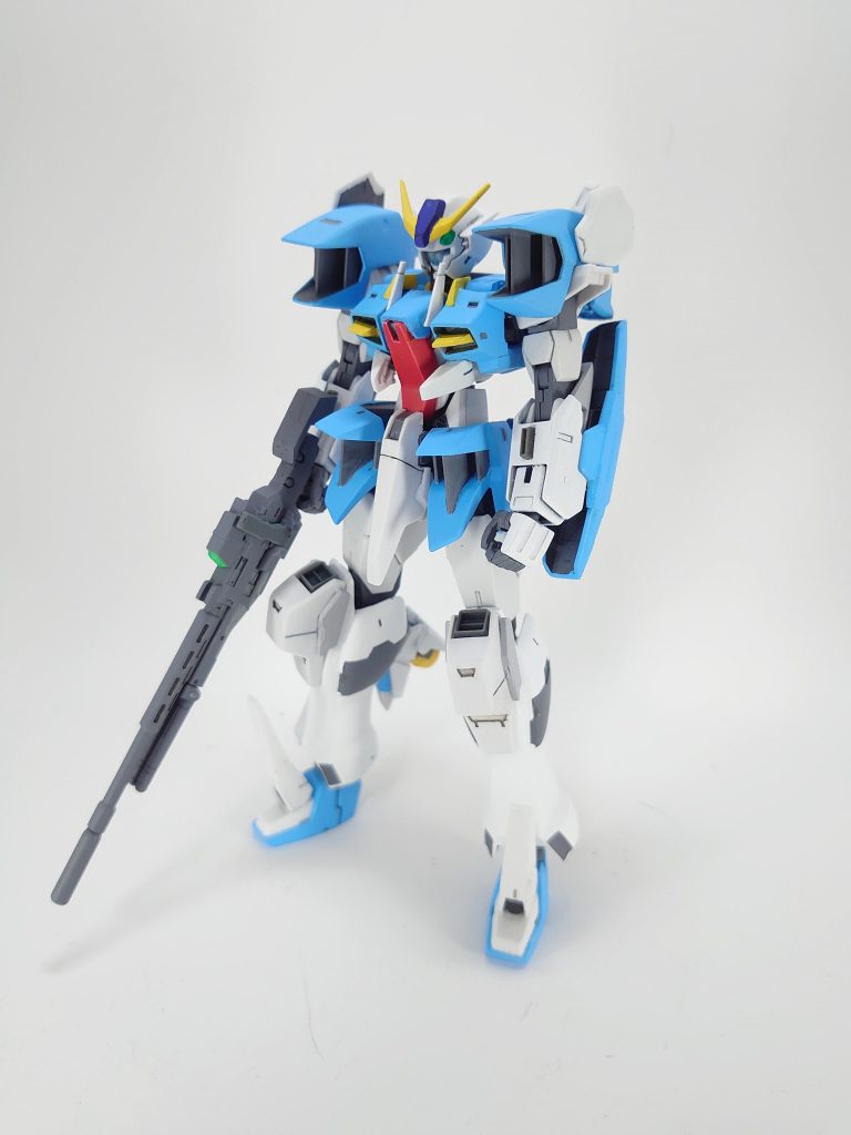 アーマー装着時本来のラジエルと酷似しているが機動力アップの為に各所に追加パーツをしている